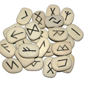 signification des runes divinatoires