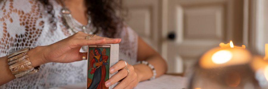 femme tirage tarot